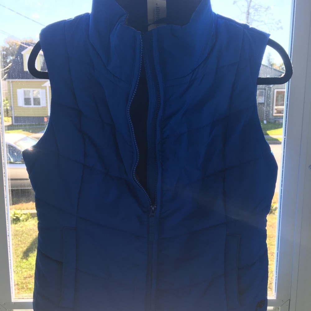 Blue Puffer Vests - Picture 2 of 8